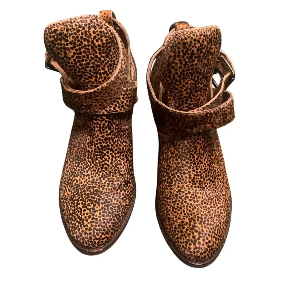 Matisse Raider Cowhair‎ leopard print strap & buckle ankle boots 7.5